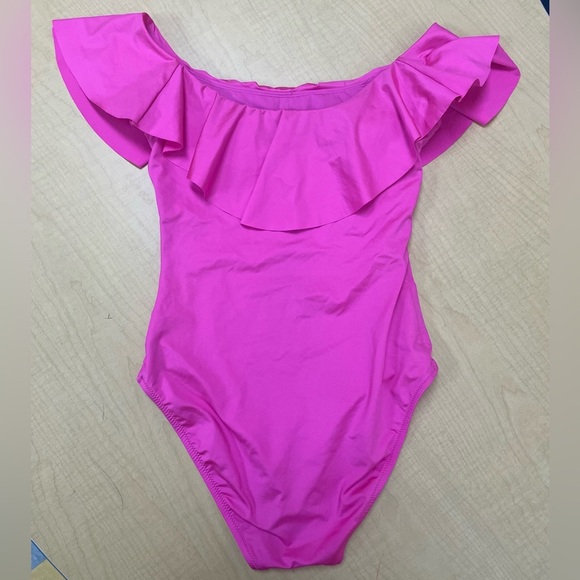 Trina Turk Women's Ruffle Off the Shoulder One Piece Swimsuit Hot Pink Size 8 - Picture 4 of 9